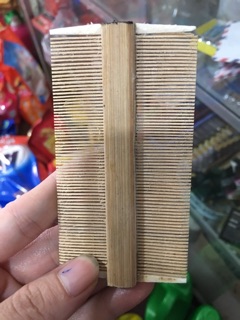 Lược chải chấy bằng tre