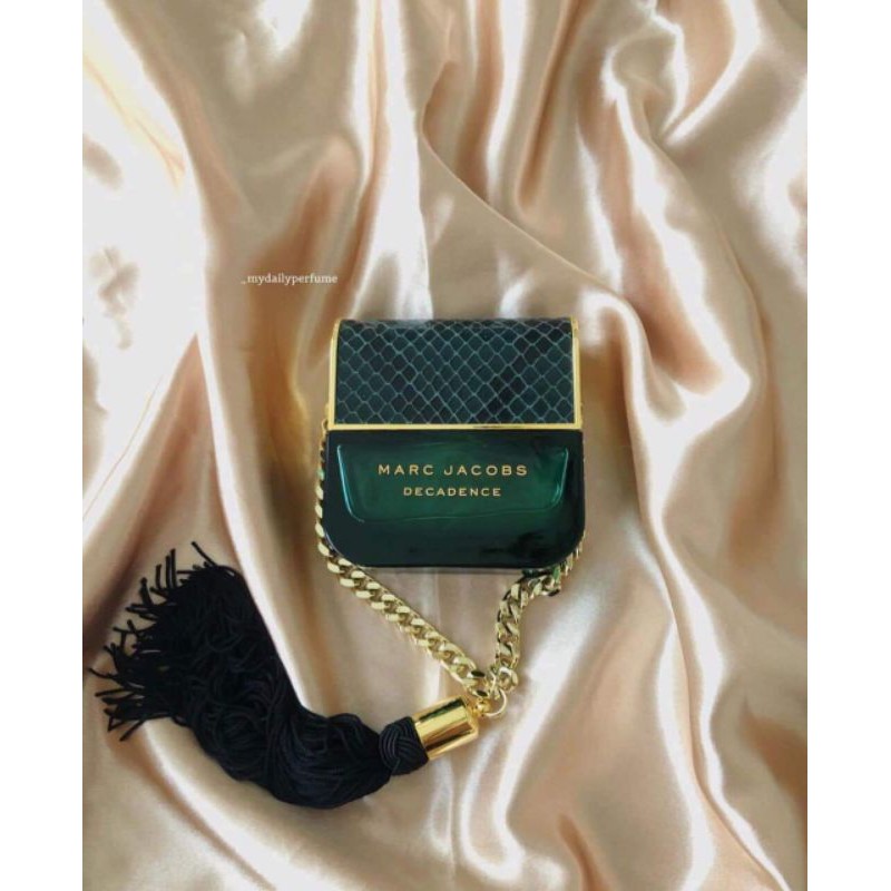 - Nước hoa nữ MARC JACOBS Decadence EDP 100ml
