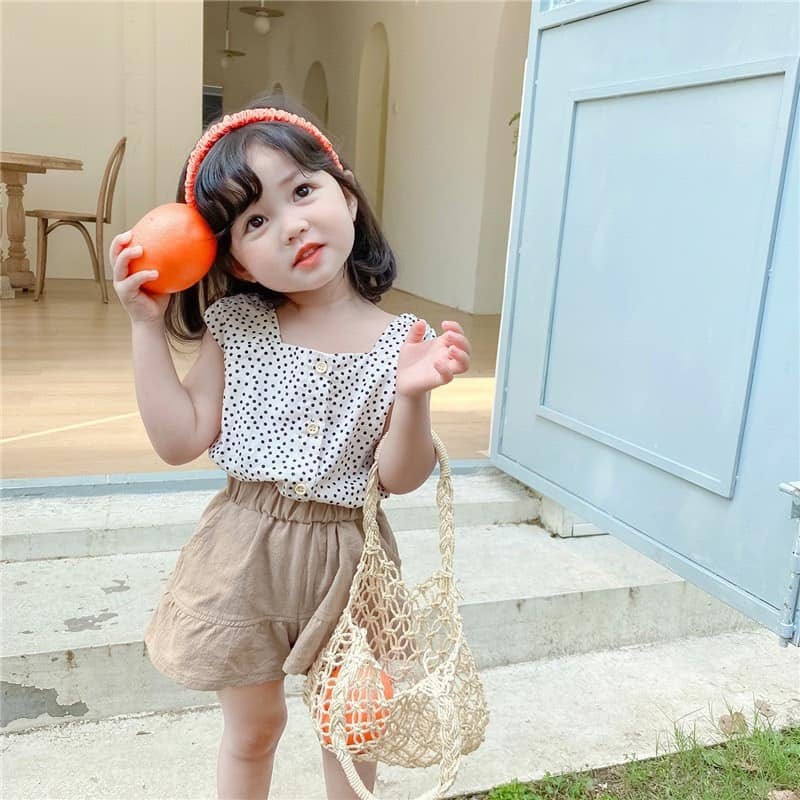 Đô bộ bé gái set Áo Chấm Bi Mix Quần Sooc Đũi Nâu Cho Bé