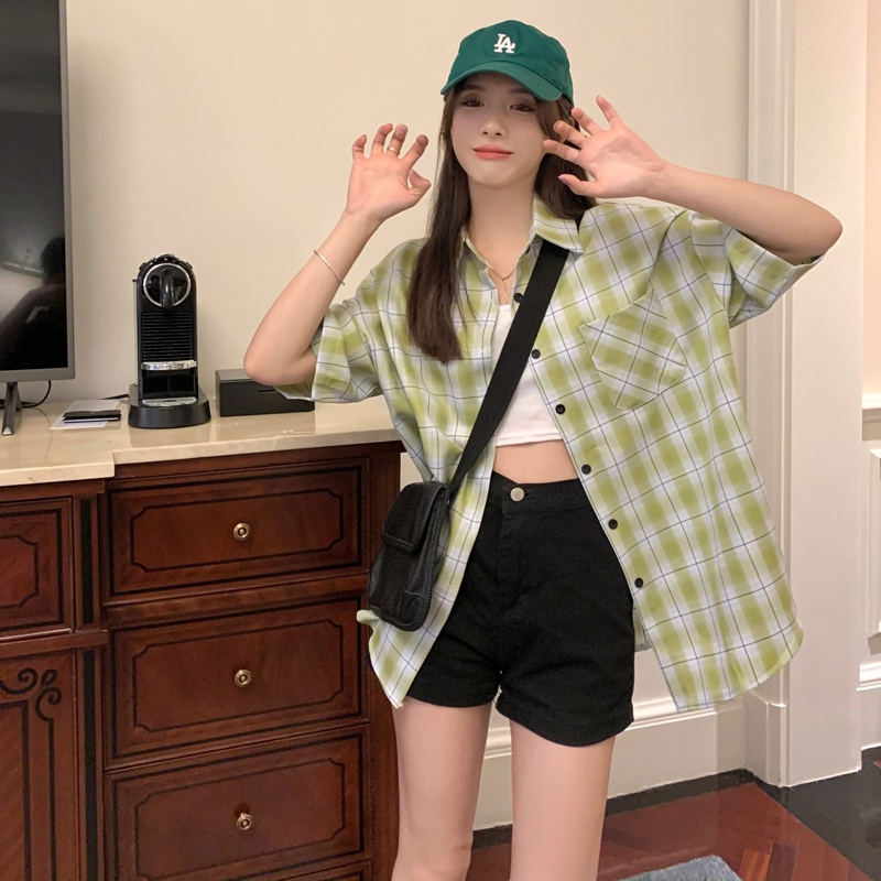 SUXI Áo Sơ Mi Tay Ngắn Dáng Rộng Họa Tiết Sọc Caro Màu Xanh Lá Nhạt Thời Trang Mùa Hè Phong Cách Vintage Cho Nữ