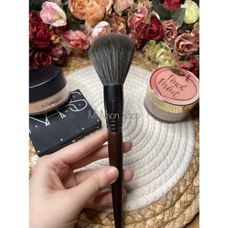 [MNS] Cọ phấn phủ to từ sợi tự nhiên cho da nhạy cảm nhất cũng xài êm dịu không kích ứng da