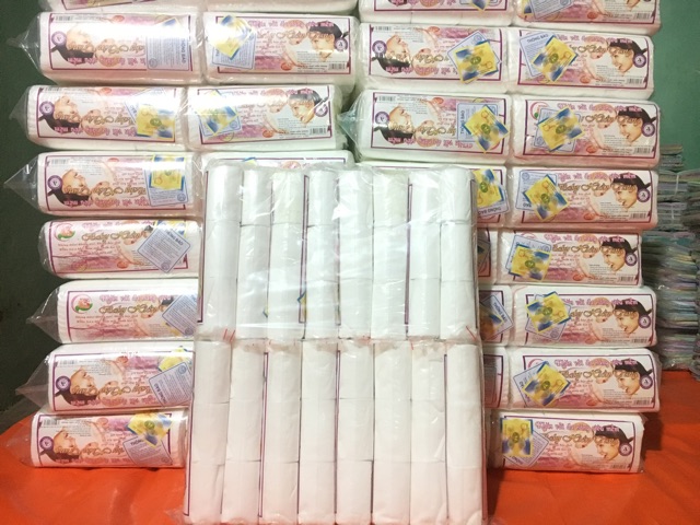 Khăn khô đa năng Hiền Trang 230gr (150 tờ)