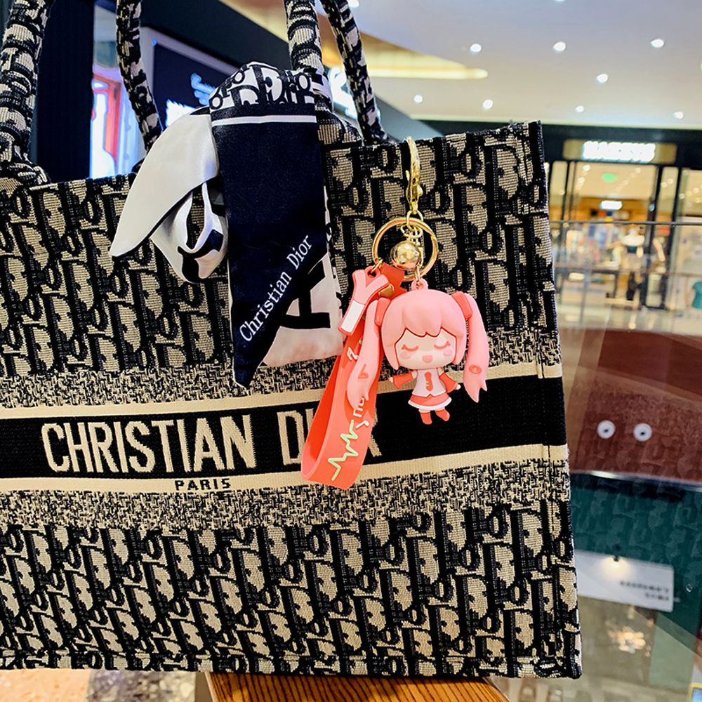 Móc khóa gắn búp bê hình Hatsune Miku dễ thương