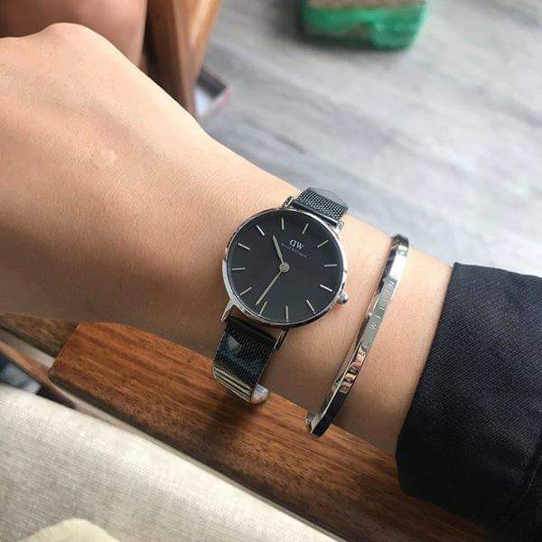 Đồng hồ Nam Nữ D\W Classic Petite Dây Lưới Đen- mặt đen - Đủ Size 28mm 32mm | BigBuy360 - bigbuy360.vn