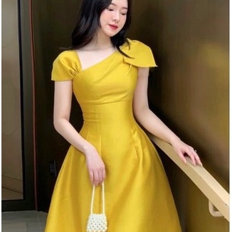 Váy thiết kế, đầm dự tiệc dáng xòe đính nơ vai sang trọng
