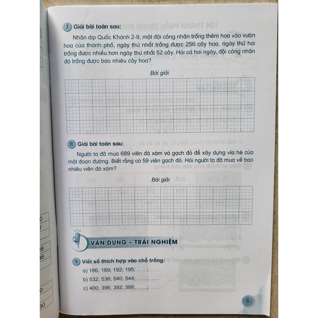 Sách - Bài tập cuối tuần Toán 3  - NXB Giáo dục