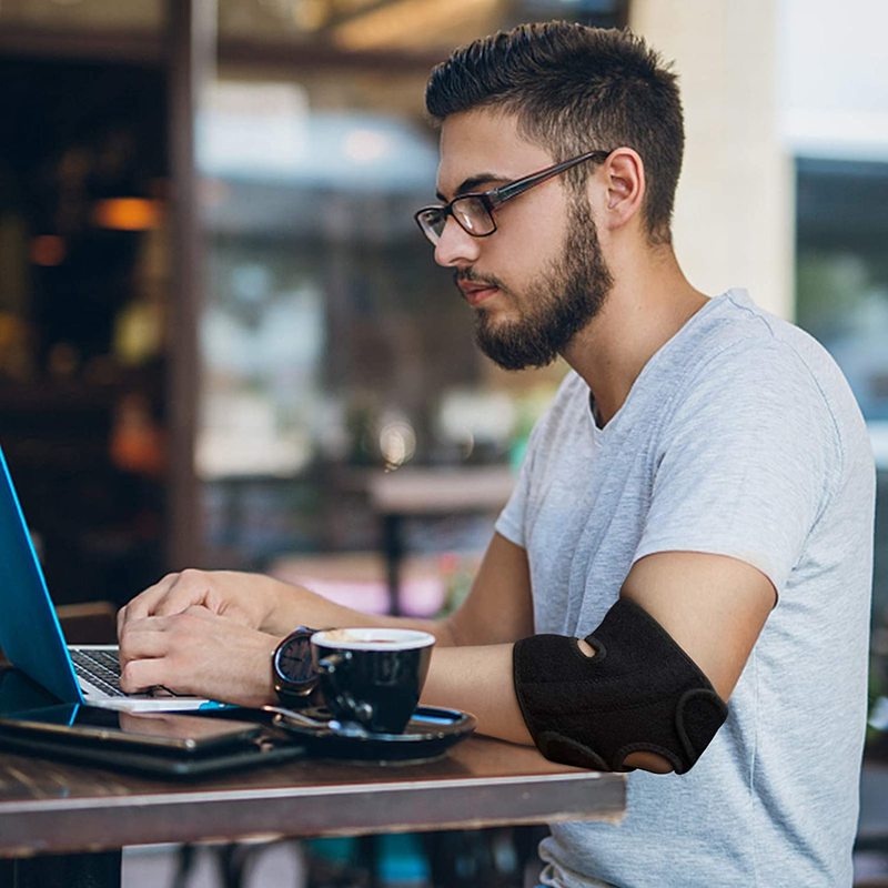 Băng quấn bảo vệ khuỷu tay thoáng khí hỗ trợ chơi thể thao / bóng chuyền / bóng rổ / yoga / thể thao cho nam và nữ