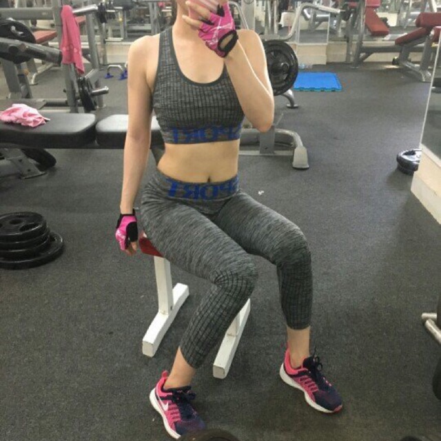 Bộ đồ tập thể thao