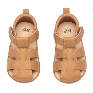 Sandal HM tập đi cho bé !