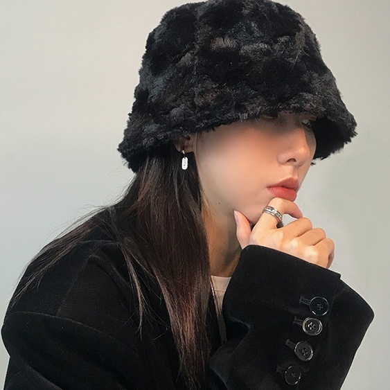 Nón tai bèo vải lông giữ ấm tai màu trơn hợp thời trang thu đông cho nữ