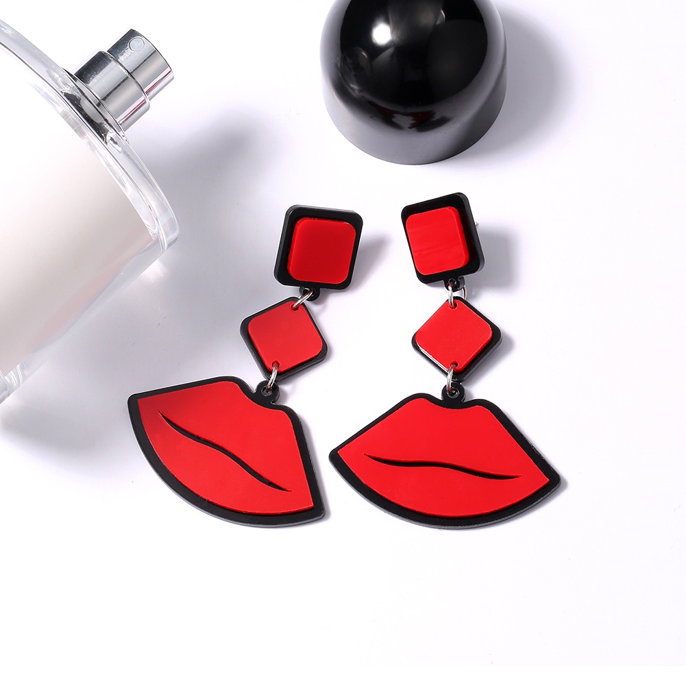 Khuyên tai dáng dài hình đôi môi dễ thương dành cho nữ