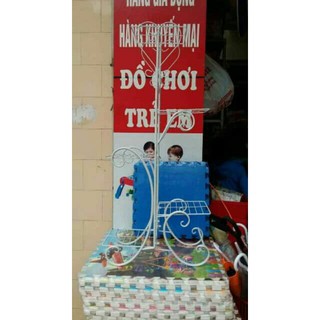 Kệ Để Cây Cảnh 4 Tầng