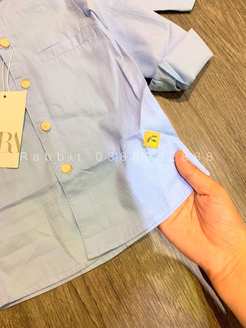 Áo sơ mi xanh trắng
