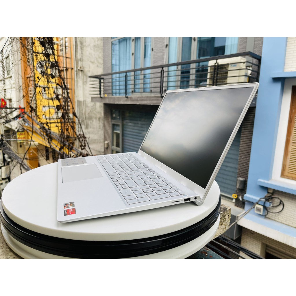 Dell Inspiron 15 5505 - đẹp số 2 không ai là số 1 - laptop utrabook đẹp nhất 2021