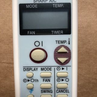 Điều khiển điều hòa Sharp kèm pin