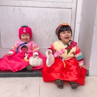 Set váy áo hanbok xinh xắn cho bé yêu
