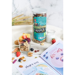 Granola Cao Cấp Mix 12 Loại Hạt Thương Hiệu Gạch Đỏ 500G Óc Chó Macca Ít Yến Mạch