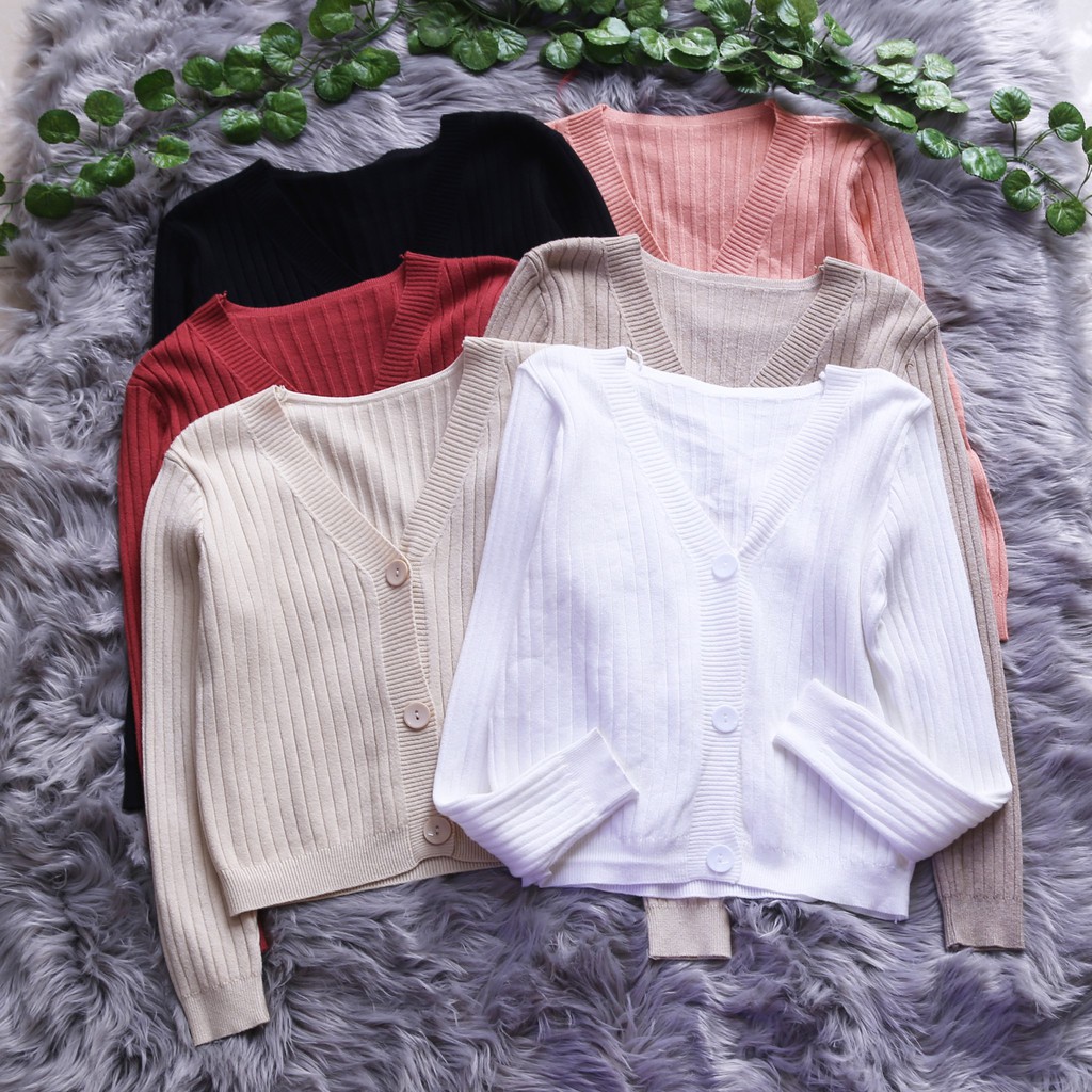 KHOÁC LEN CARDIGAN GÂN CỔ V