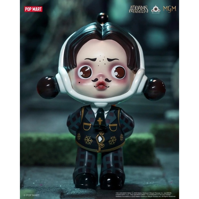 Mô Hình Skullpanda Addam Family Serie chính hãng Popmart