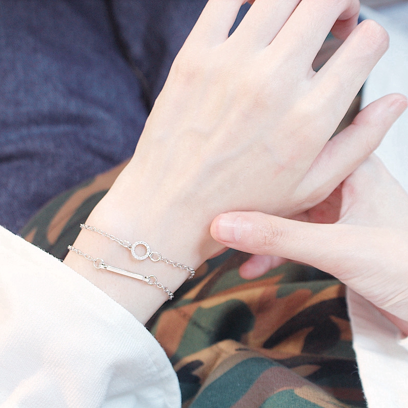 Vòng tay kim loại nhiều lớp đính đá pha lê màu bạc thời trang cho nữ | BigBuy360 - bigbuy360.vn