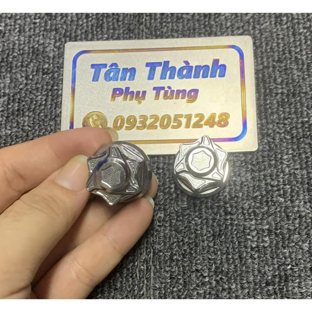Tán Salaya 14 li bích đầu 3 đao- giá 1 con