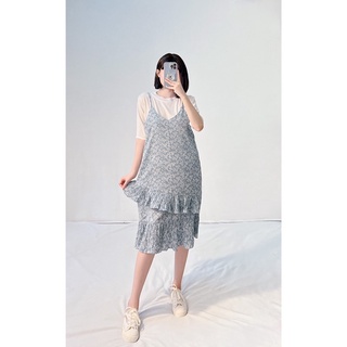 Đầm 2 dây midi hoa vạt xếp tầng
