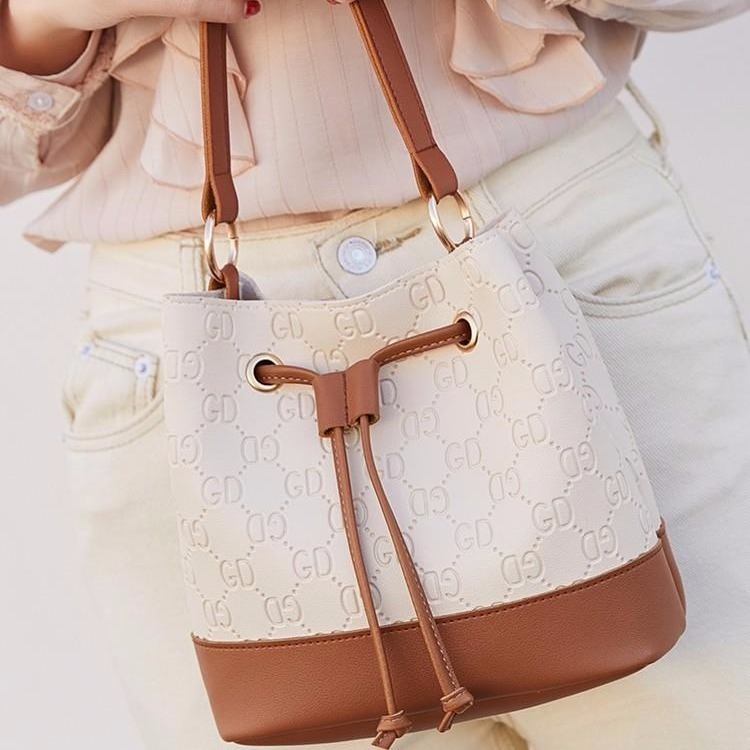 Simple Design Bucket Bag (M225)