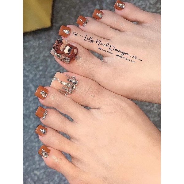 Gấu bột đính móng 1