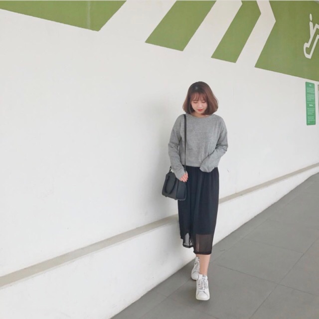 Áo nỉ dáng ngắn