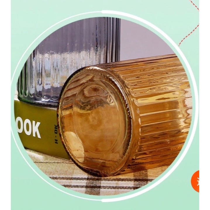 BÌNH HOA THỦY TINH DÁNG TRÒN MÀU TRÀ 18CM