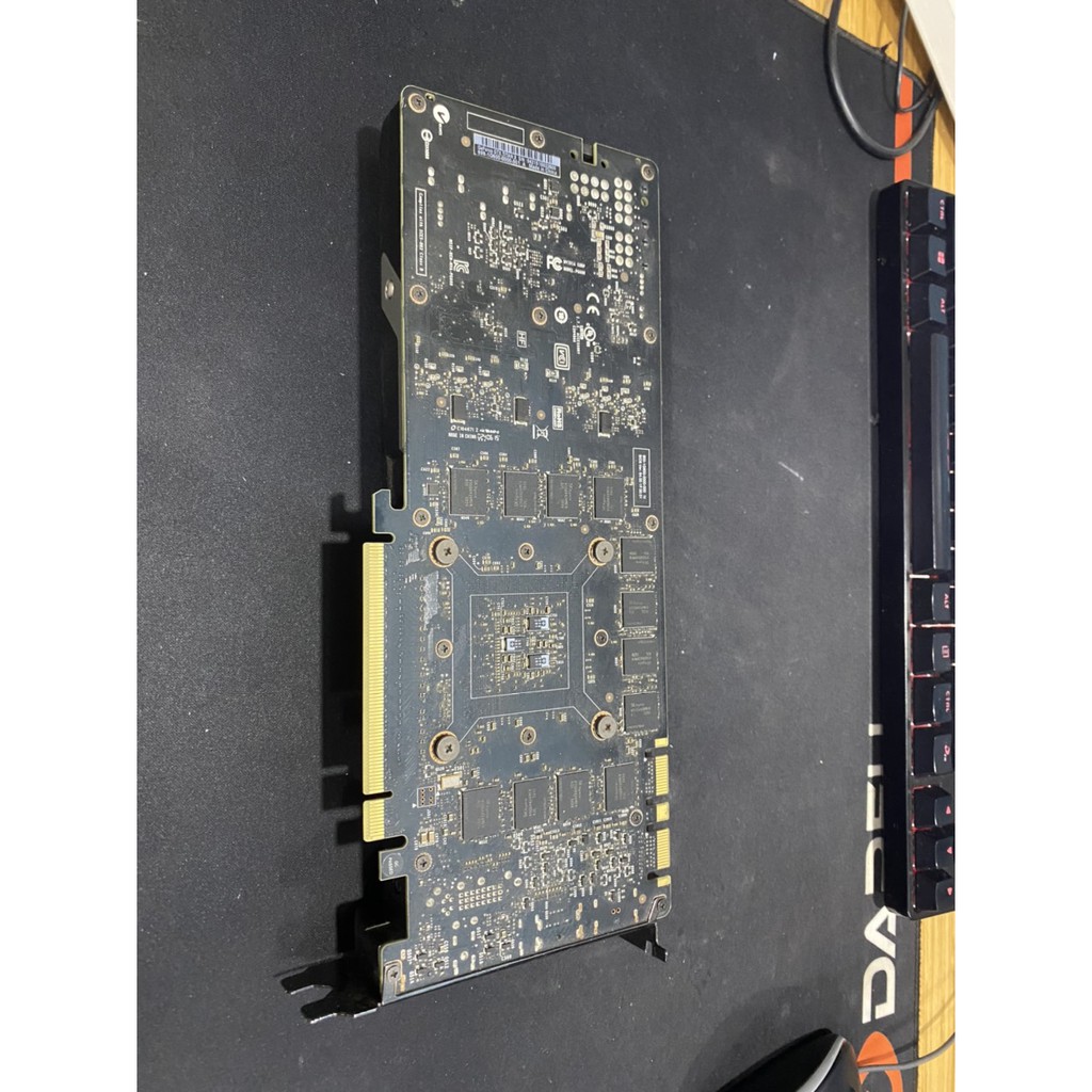 Card đồ họa NVIDIA TITAN X | BigBuy360 - bigbuy360.vn