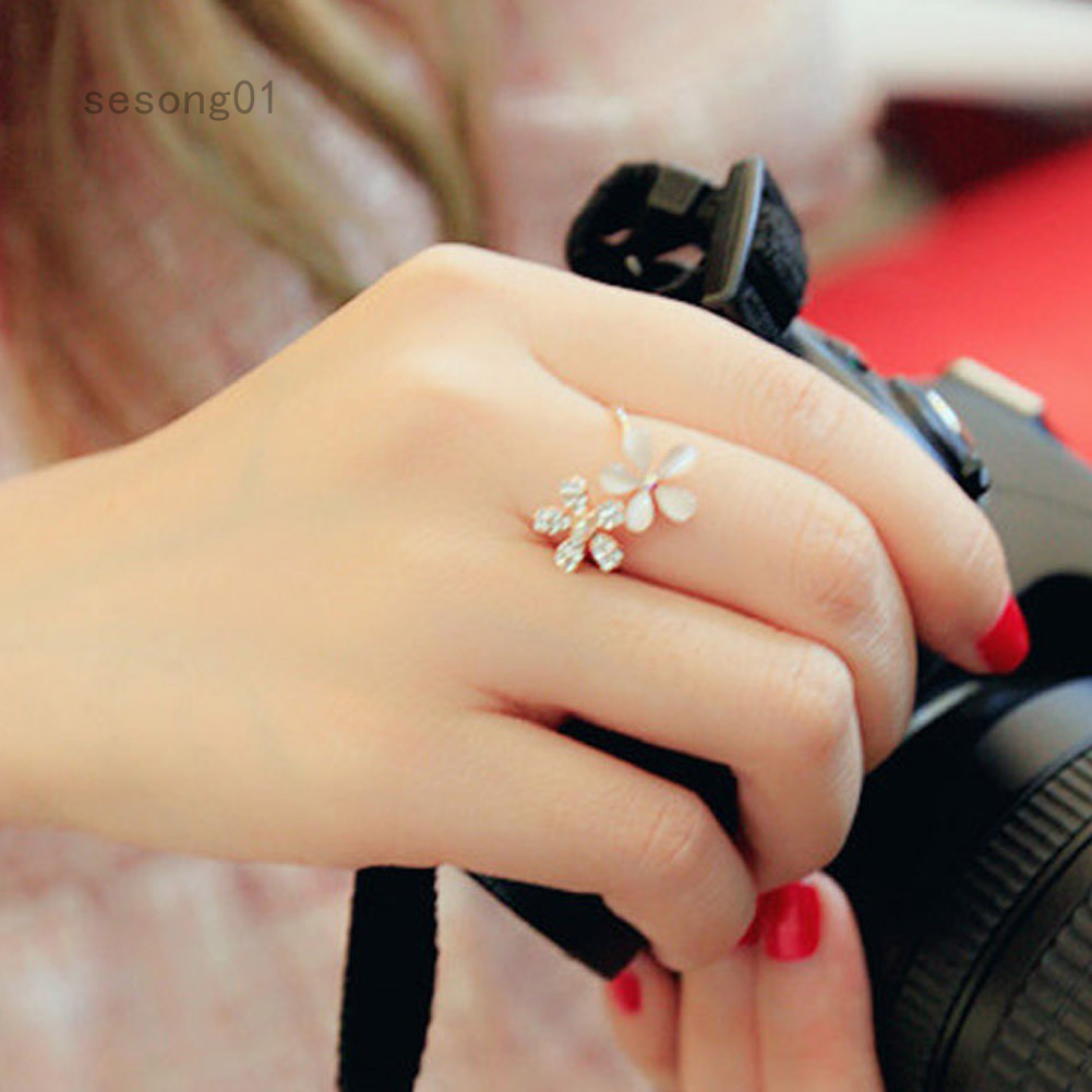 Vòng Tay Thời Trang Nữ Tính