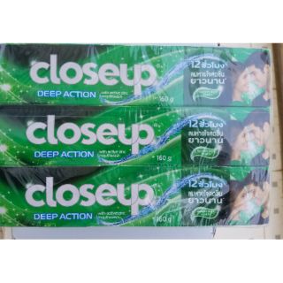 Kem đánh răng closeup deep action 160g