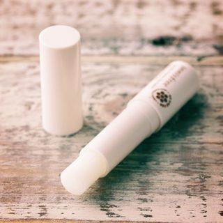 Son dưỡng innisfree canola honey lip balm deep moisture