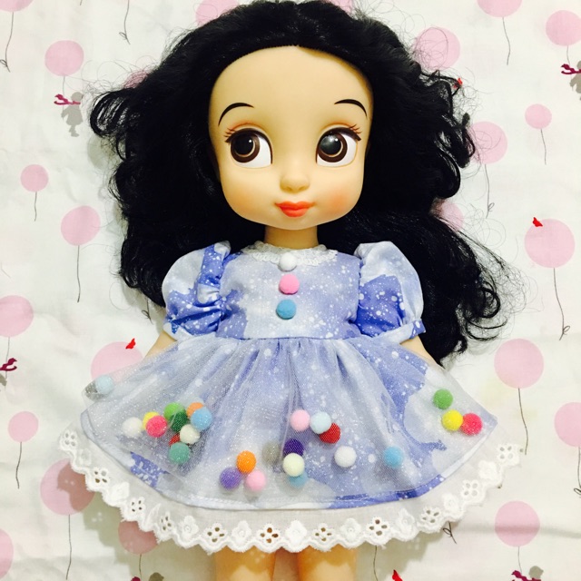 Áo đầm trang phục búp bê Disney Animator váy pom pom