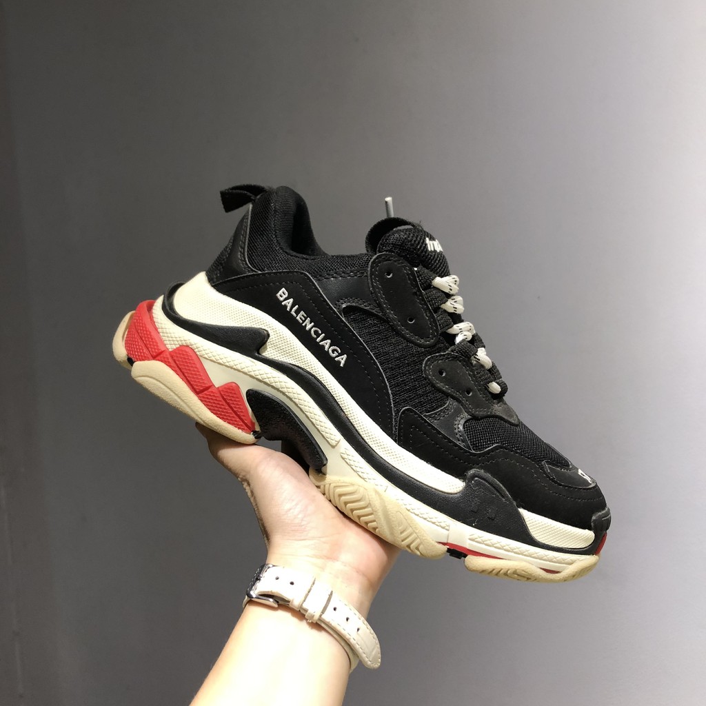 Giày Thể Thao,Giày Sneaker,Giày 𝐭𝐫𝐢𝐩𝐥𝐞 𝐬 đen đỏ cũ