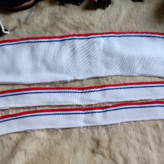 Bo cổ và tay áo thun polo