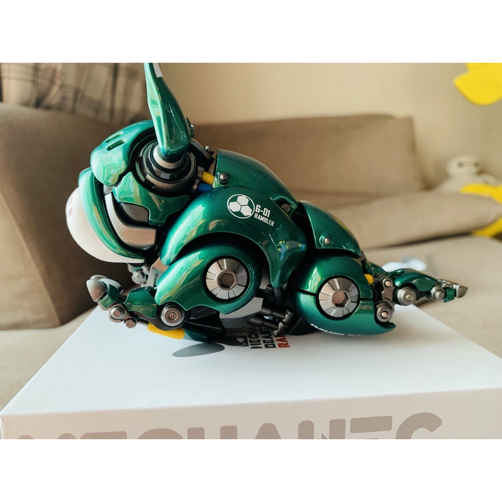 Mô hình HWJ RAMBLER Bulldog Robot Dog Cute Pet Màu Xanh