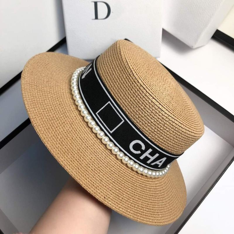 Mũ cói vành nhỏ đi biển đai dio đen viền ngọc sang chảnh