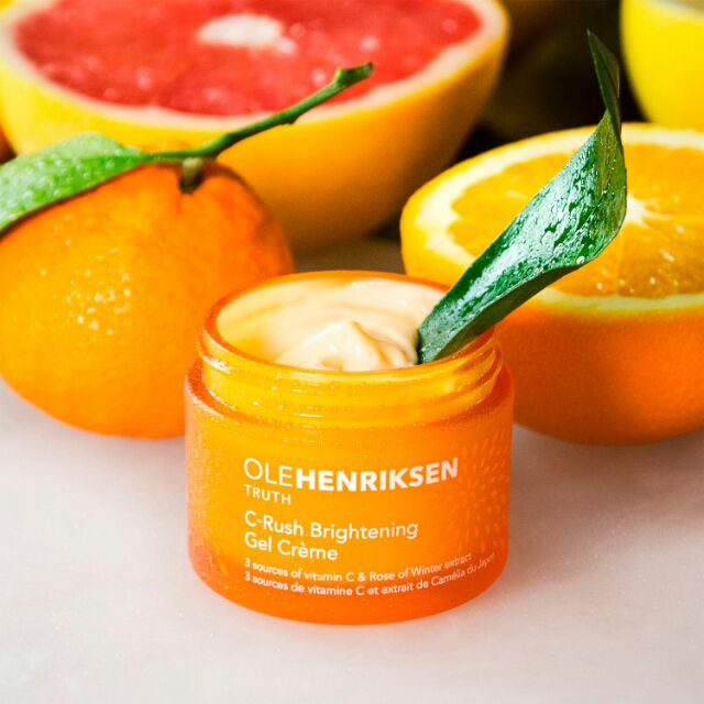 Kem dưỡng sáng da Ole Henriksen C Rush Bightening Gel Creme