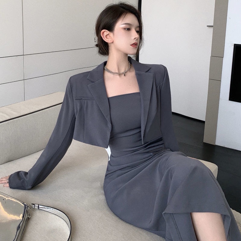 Set đầm ngắn và áo khoác mẫu mới thời trang mùa xuân 2022 dành cho nữ