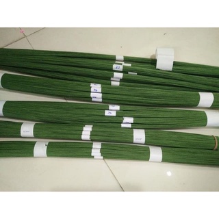 kẽm giấy làm gân lá, cành hoa nhỏ, cánh hoa khổng lồ