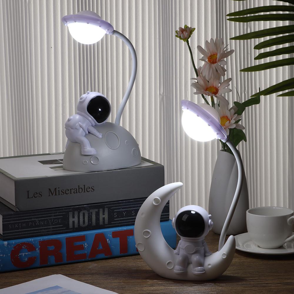 Đèn Ngủ Led Hình Phi Hành Gia Có Thể Sạc Lại