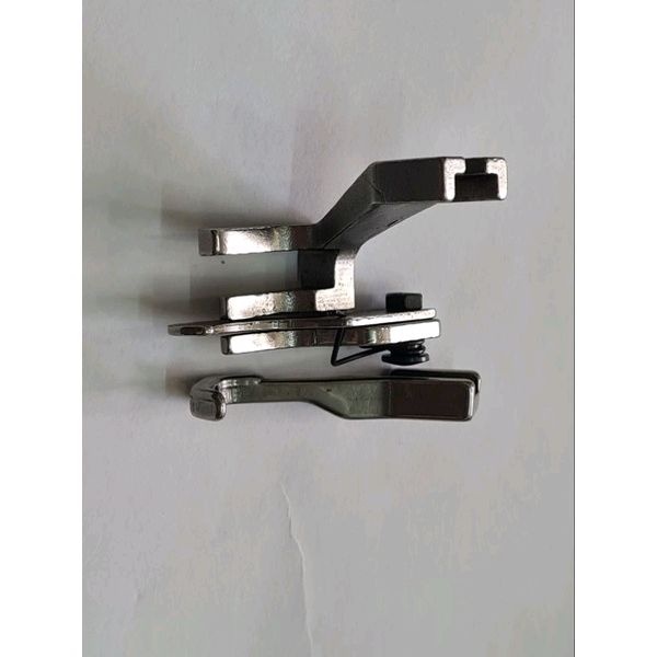 Bộ Chân Vịt Bước 1 Kim  Máy May Công Nghiệp Mí Sóng Phải 1/4 - 1/8  Linh kiện và phụ tùng máy may công nghiệp