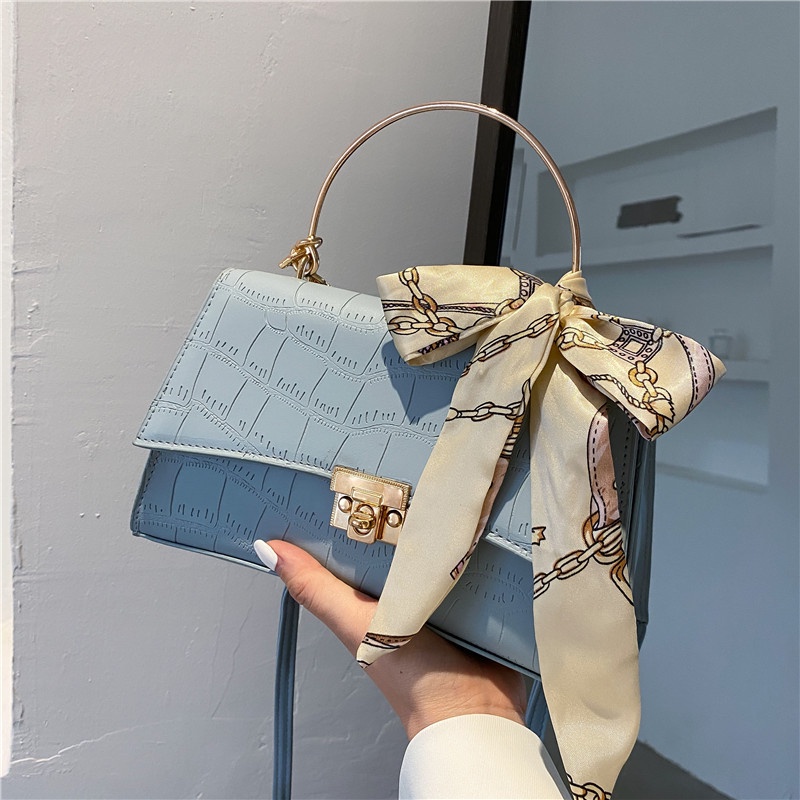 Túi Xách Đeo Chéo Vai Bằng Lụa Thời Trang Sành Điệu Cho Nữ