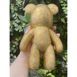 Gấu Bearbrick đã đính đá thủ công size 23cm
