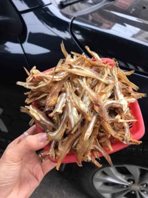 0,5kg CÁ CƠM KHÔ  ngon cơm, dễ chế biến