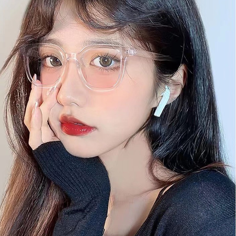 Mắt Kính Gọng Đen Trong Suốt Phong Cách Hàn Quốc Dễ Phối Đồ