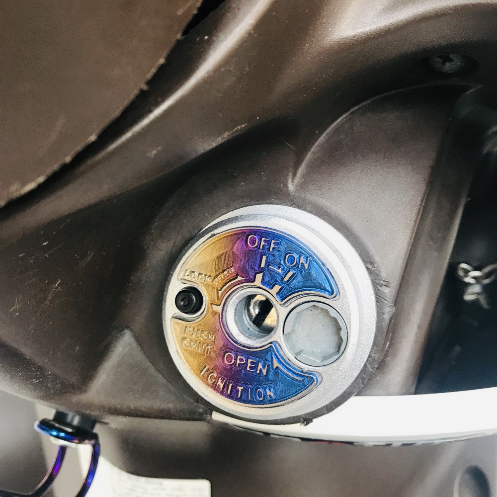 Miếng dán ổ khoá  Ex135/Ex150 titan 7 màu - tem ổ khoá titan - phụ kiện xe exciter