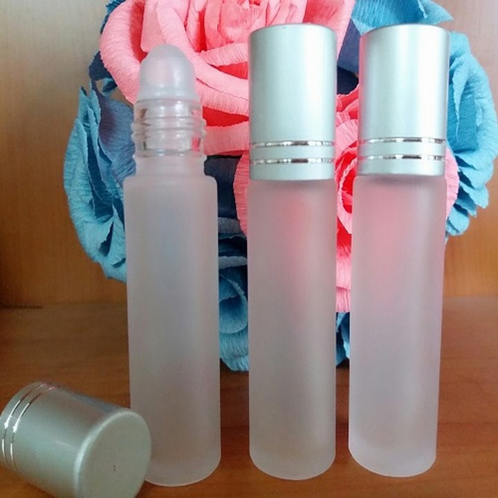 Dầu Dừa Dưỡng Môi Nguyên Chất kiểu chai bi lăn 10ml- Dầu Dừa Nguyên Chất Huệ Lan | BigBuy360 - bigbuy360.vn